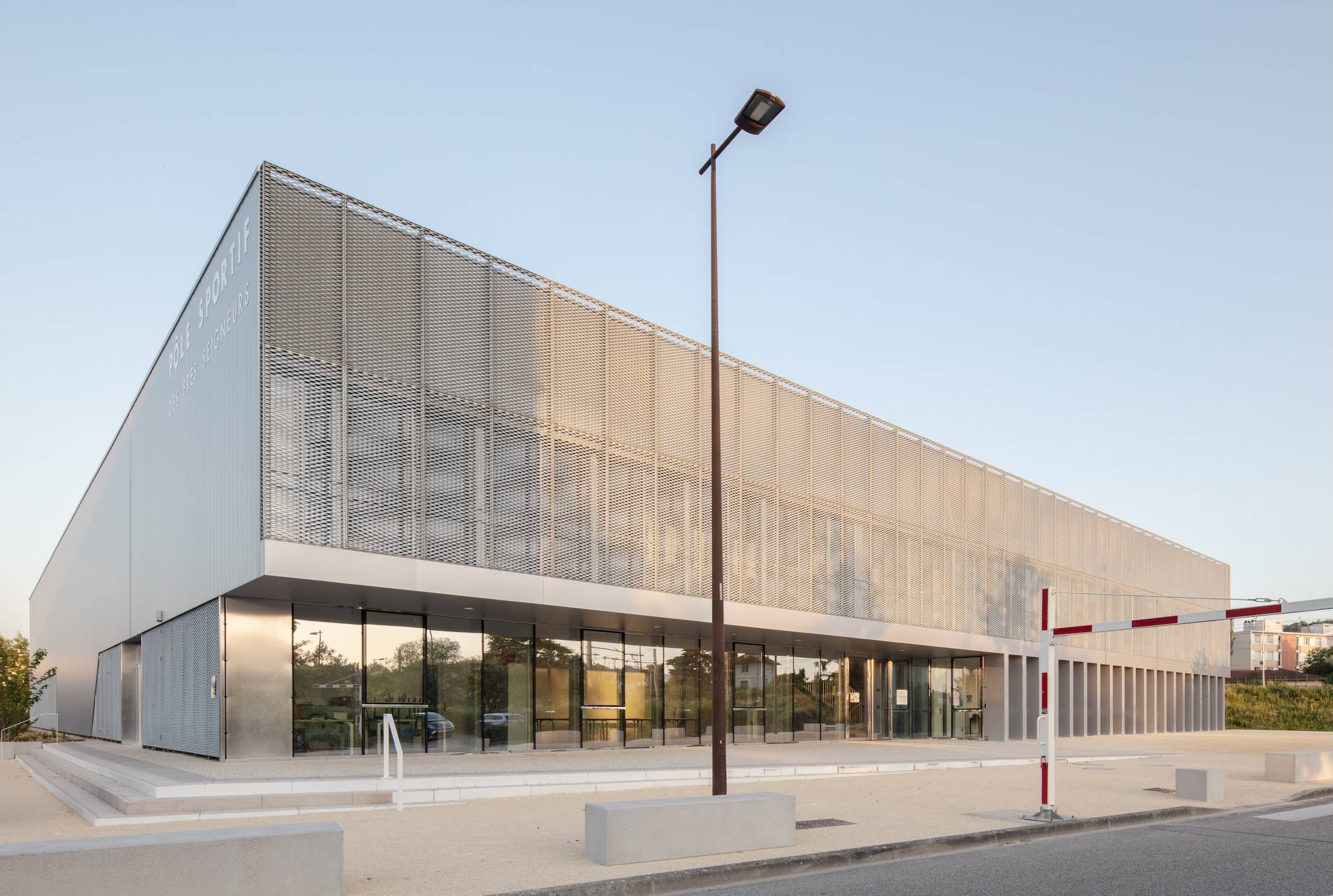 Studio%20gardoni pole%20sportif%20montluel%201 - Attribut alt par défaut.