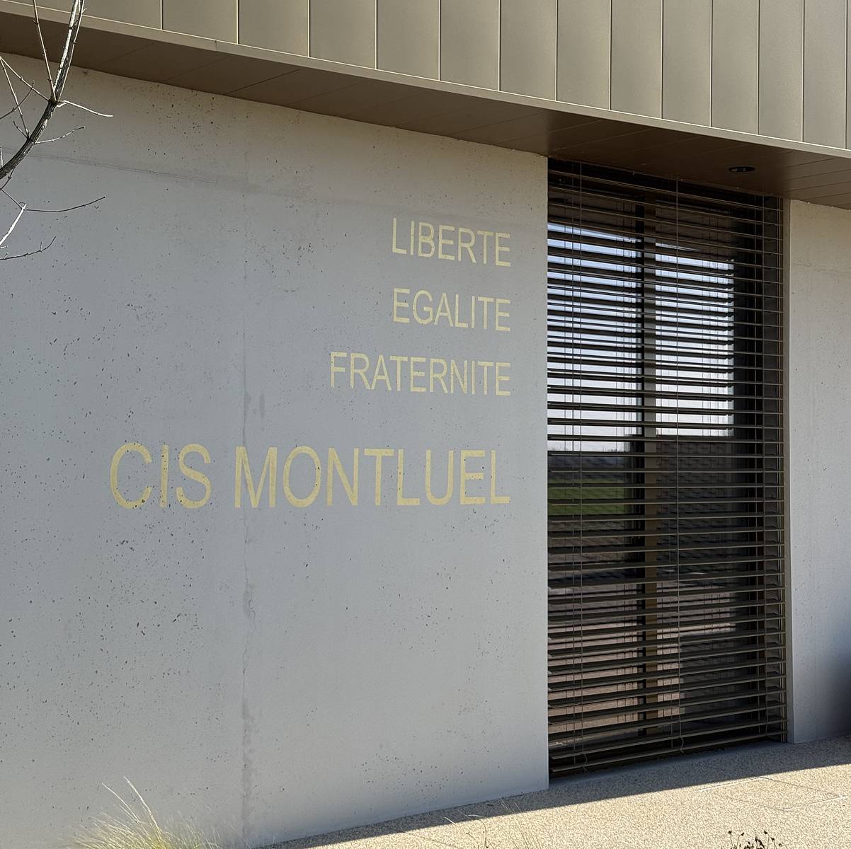 Centre%20de%20secours%20montluel stduiogardoni 12 - Attribut alt par défaut.