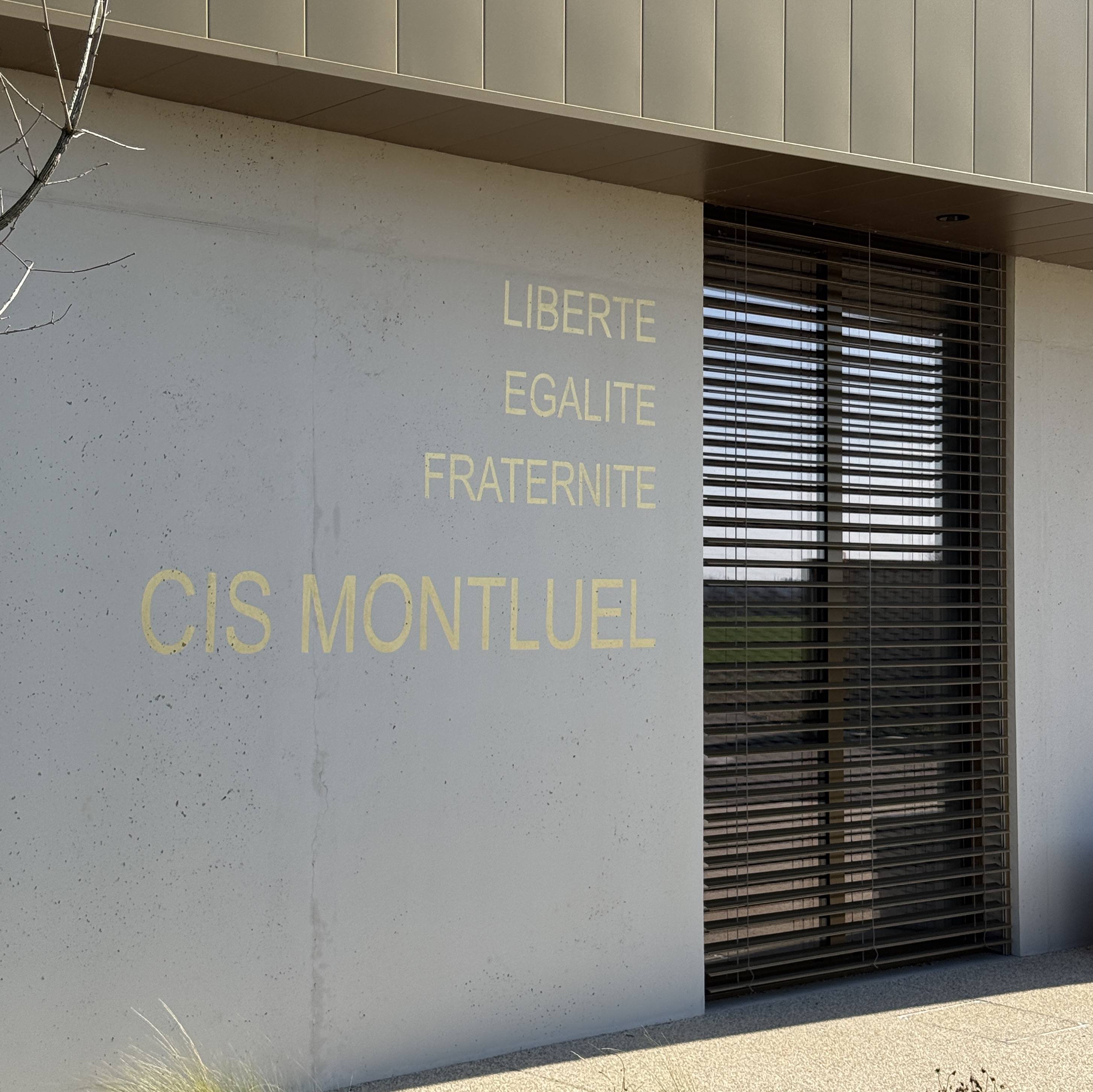 Centre%20de%20secours%20montluel stduiogardoni 12 - Attribut alt par défaut.